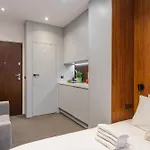 Lumina Studios Near Palac Kultury I Nauki Apartman Varsó