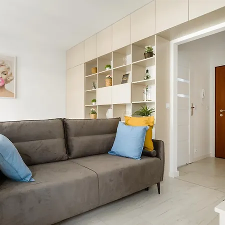 Lumina With Balcony Near Arkadia Center * Варшава