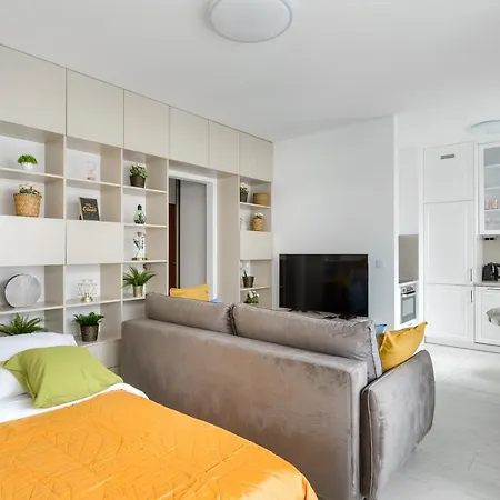 Апартаменты Lumina With Balcony Near Arkadia Center *