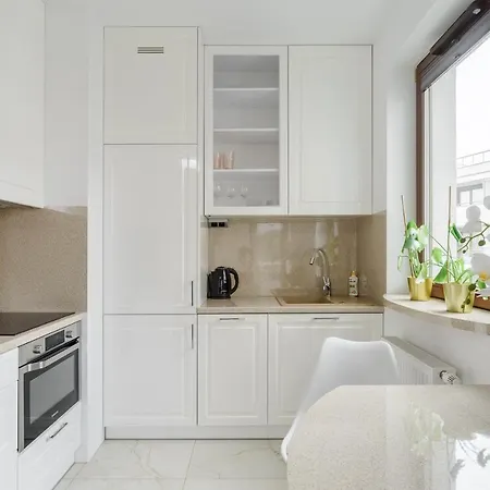 Lumina With Balcony Near Arkadia Center *