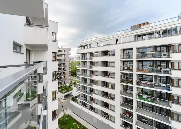 Lumina With Balcony Near Arkadia Center Warszawa