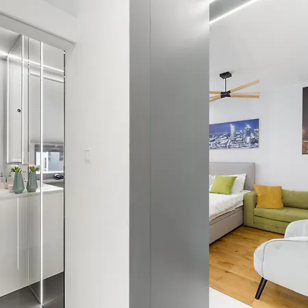 Lumina Near Palac Kultury I Nauki Apartamento